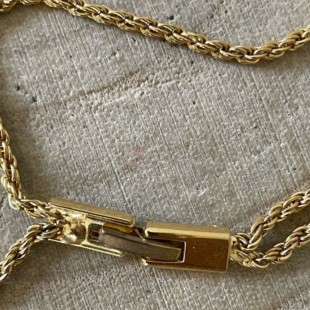 Avon Double Rope V-Neck Necklace and Matching Earrings - Picture 5 of 6